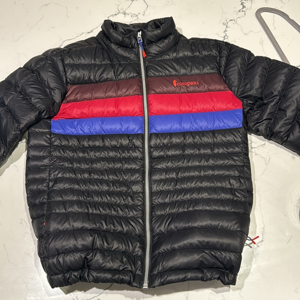 Excellent condition Cotopaxi Fuego down coat.